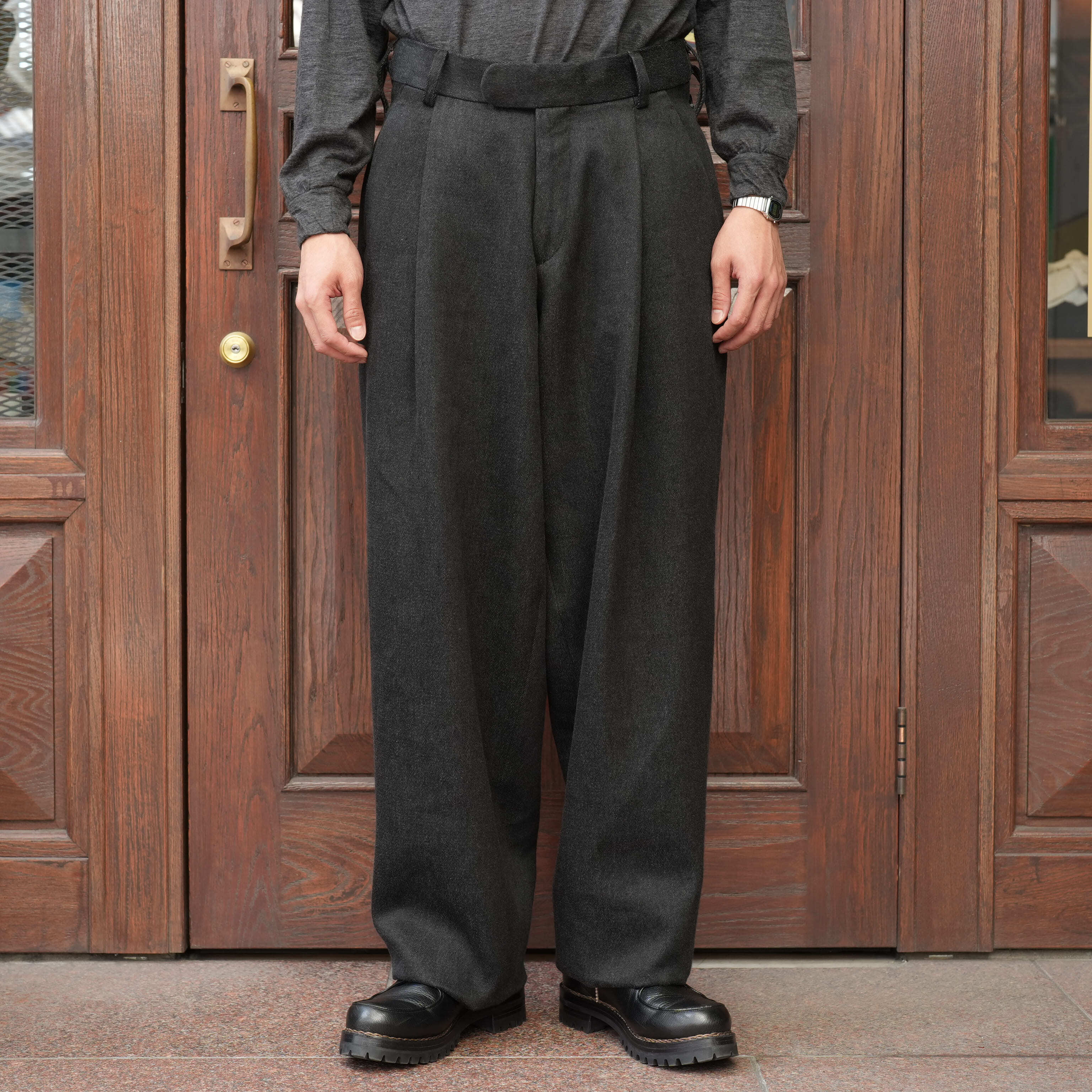 MAATEE&SONS(マーティーアンドサンズ) 26AW "Military Slacks" C DRILL -BLKSHAMBRAY-
