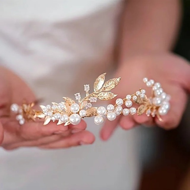 パールリーフブライダルティアラ