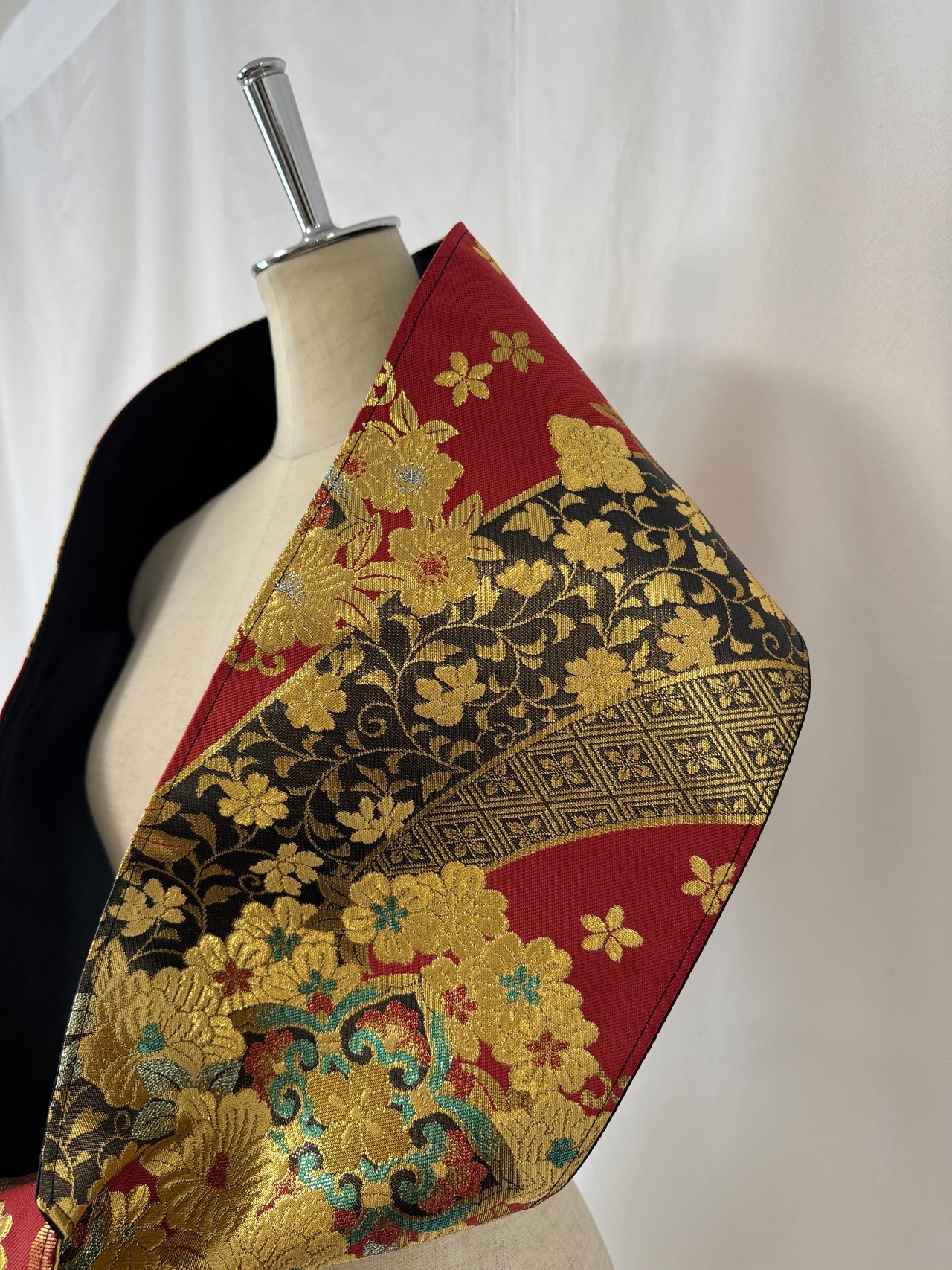 Obi shawl 605