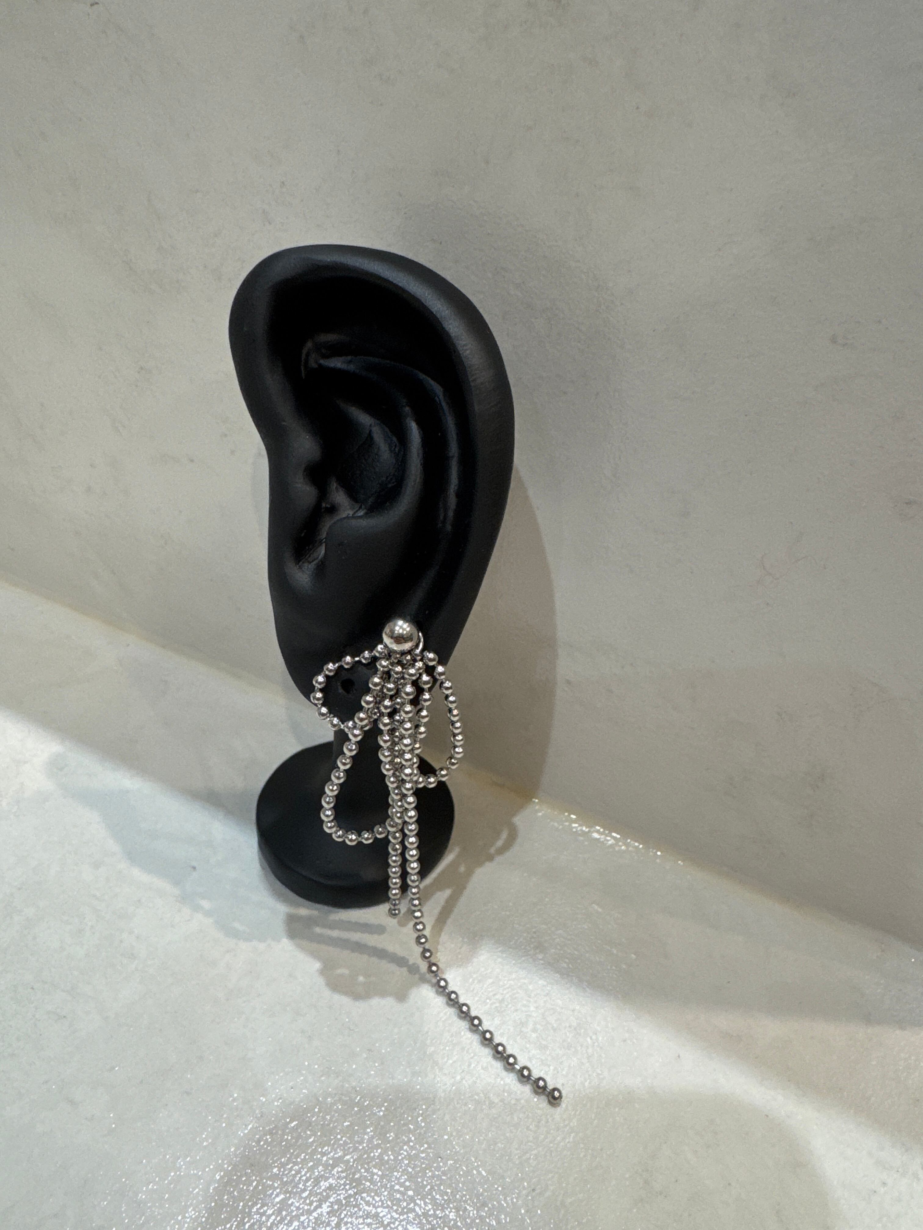【SELECT】ステンレス ボールチェーンリボンロングピアス】
