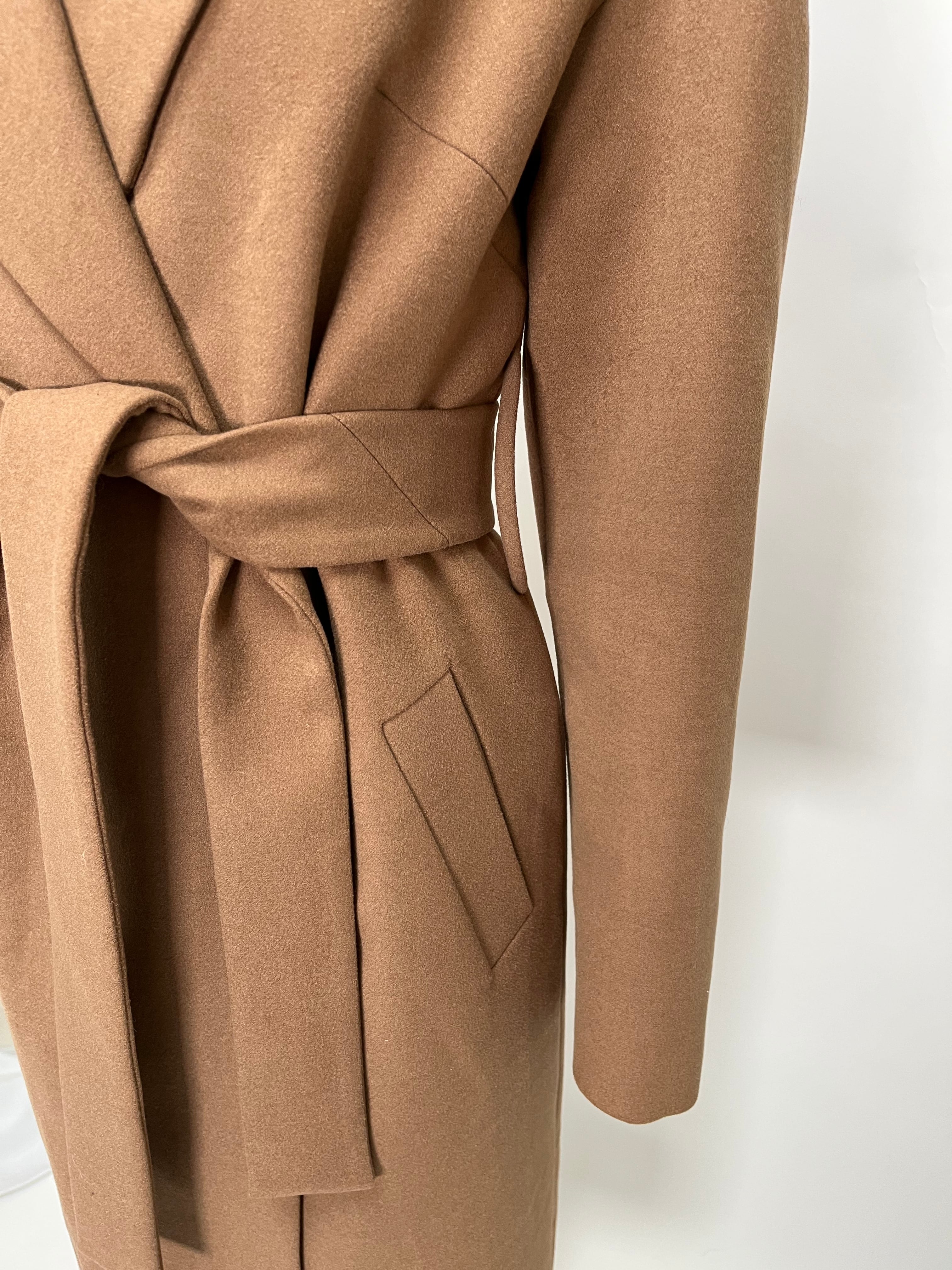 期間限定価格【GUCCI】FOXファー取り外し可 ピーコート 期間限定価格【GUCCI】FOXファー取り外し可 ピーコート