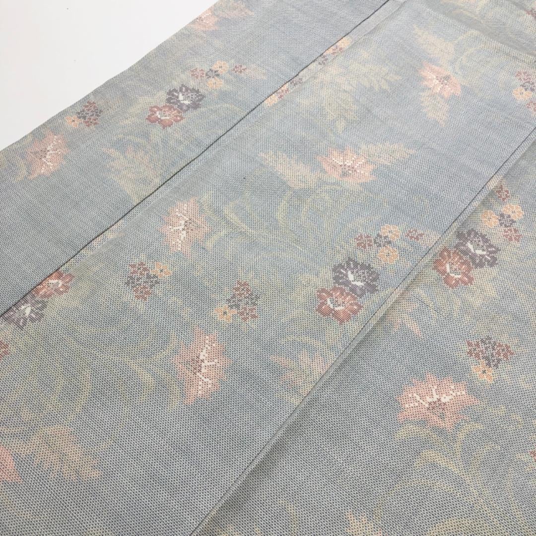本場大島紬 白大島 丸宮織物 証紙付 花模様 空色鼠 K-5116 本場大島紬 白大島 丸宮織物 証紙付 花模様 空色鼠 K-5116 着物