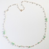 銀子彫りパーツをメイニュウらしく！氷翡翠を可愛らしいデザインで！リボンモチーフ眼鏡留めネックレス A貨翡翠 jd_ne1148