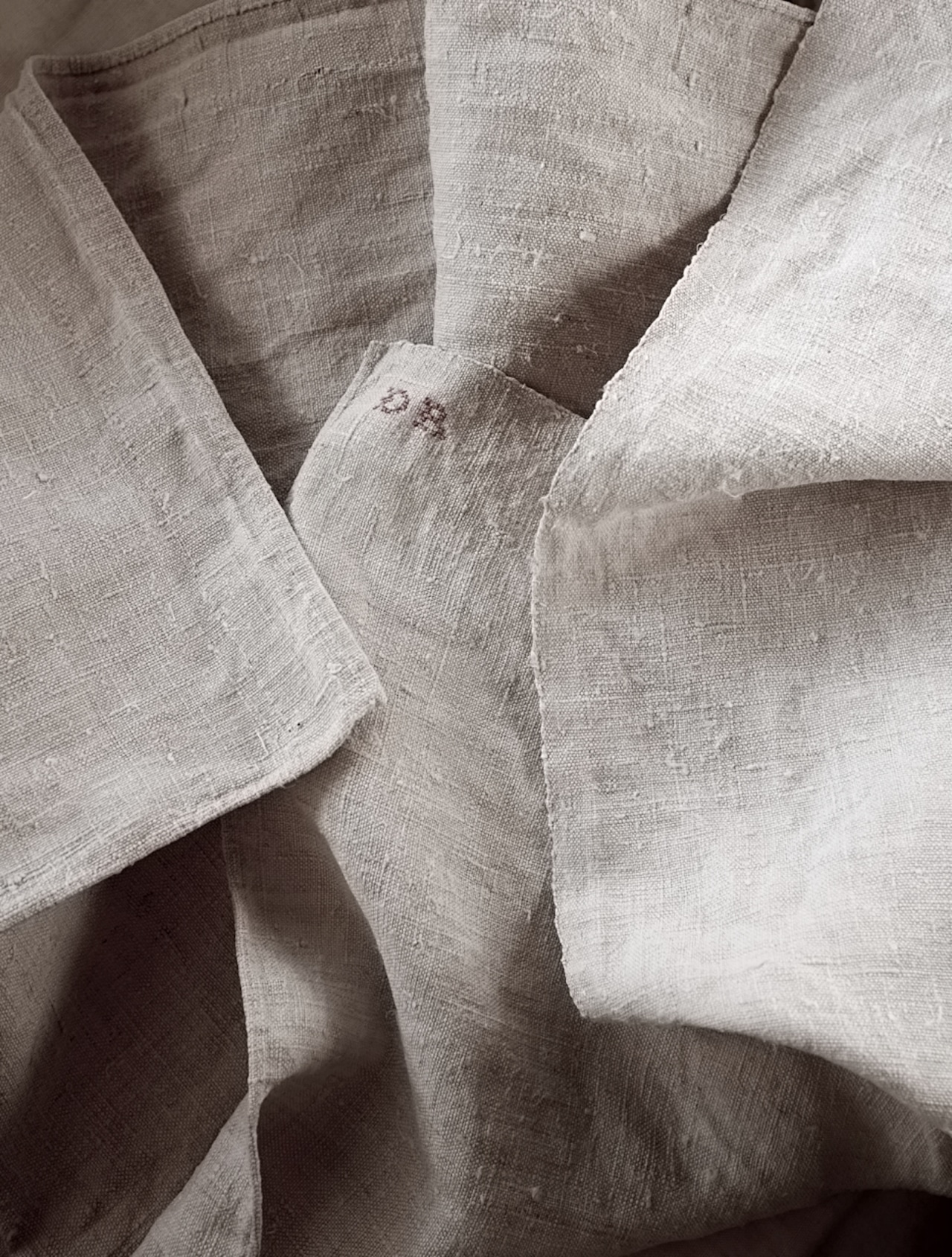 19世紀 フランス 76c 手織りリネン モノグラムと有機的リネンクロス アンティーク