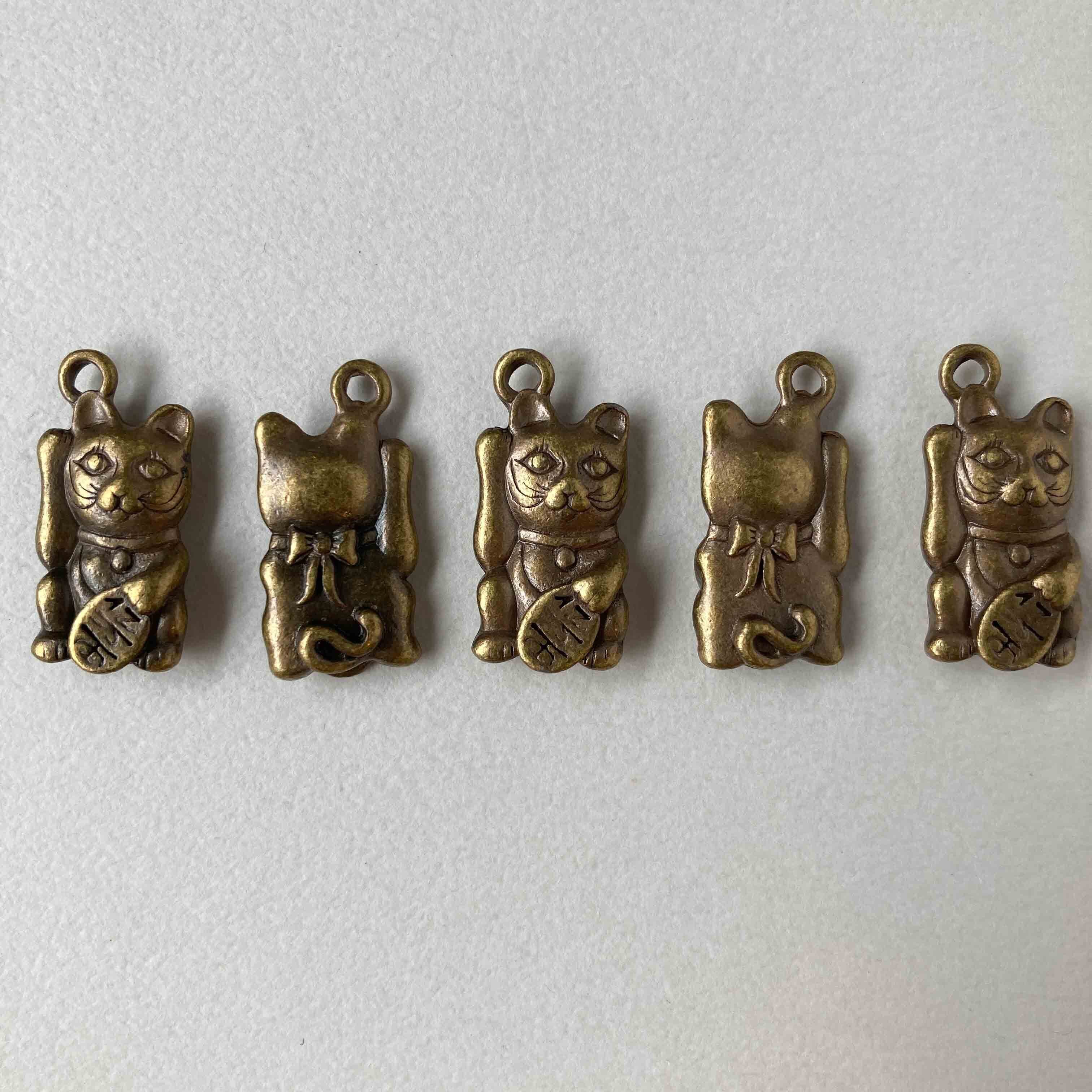 アンティーク風 招き猫チャーム