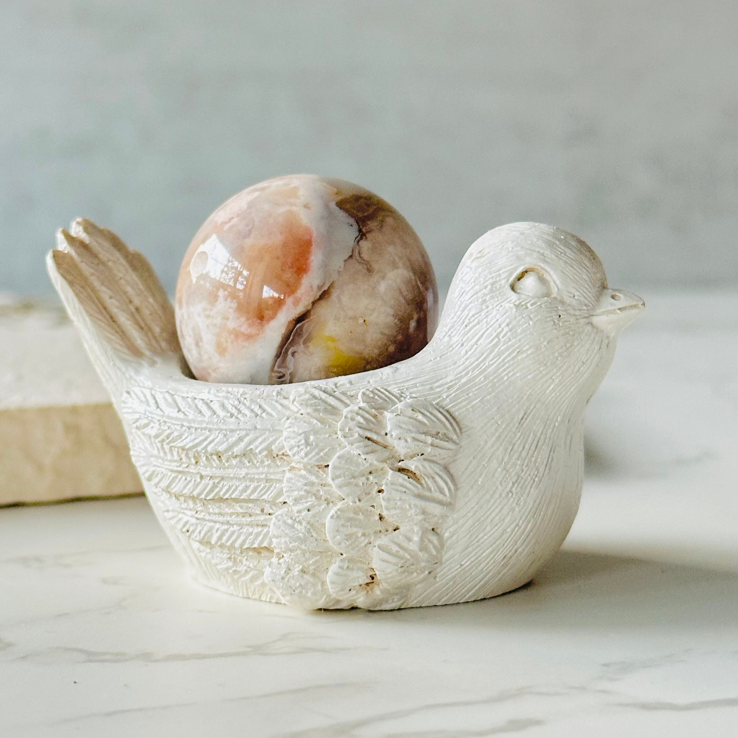 天然石スフィア台｜可愛い鳥モチーフインテリア台座（ホワイト
