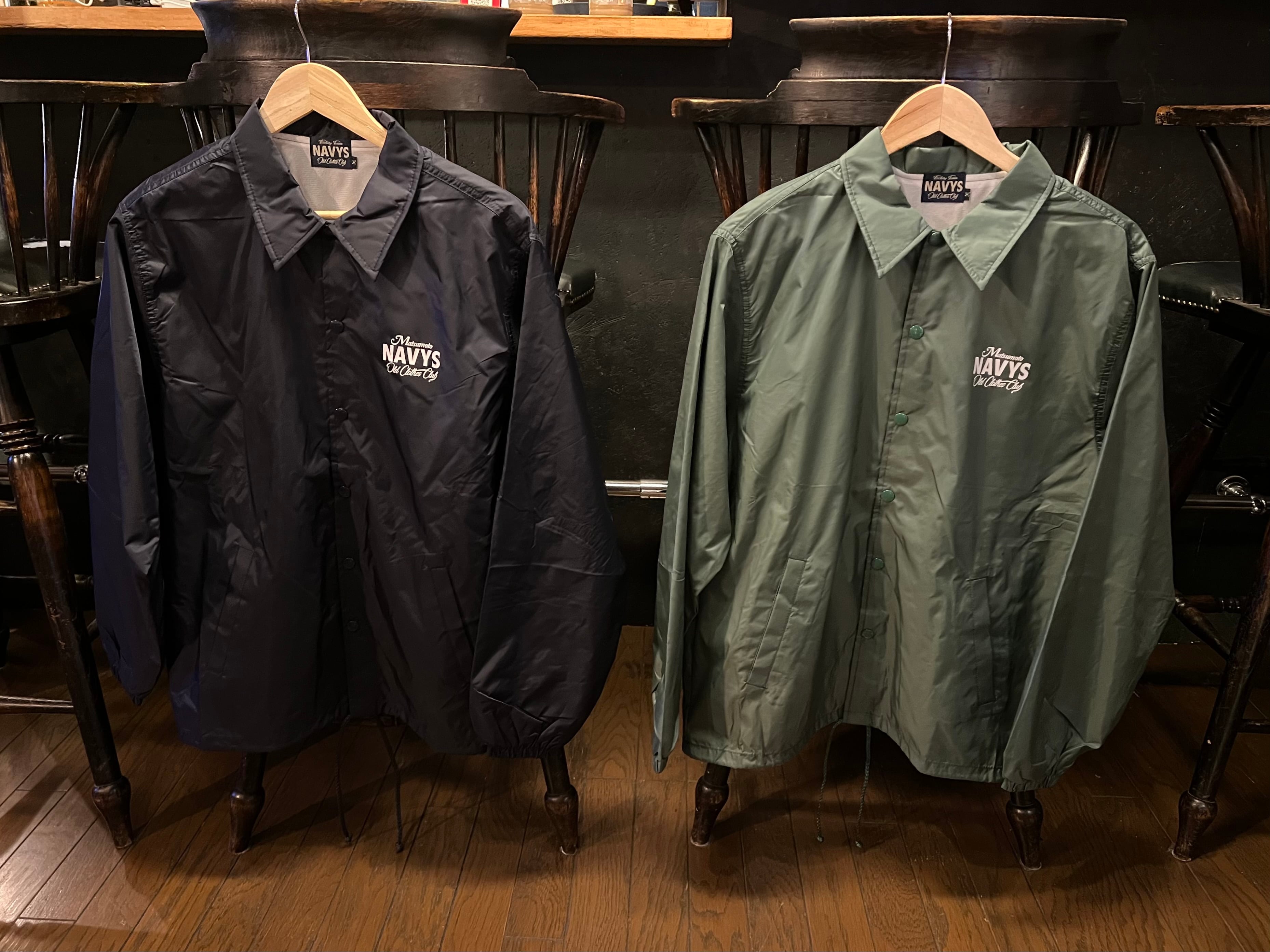 NAVYS COACH JACKET | navy
