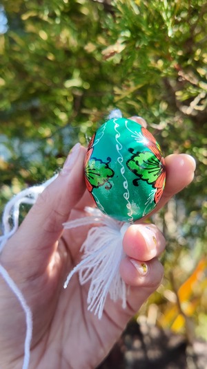 装飾用木製プィサンカ　小（イースターエッグ）　コロミヤモデル　