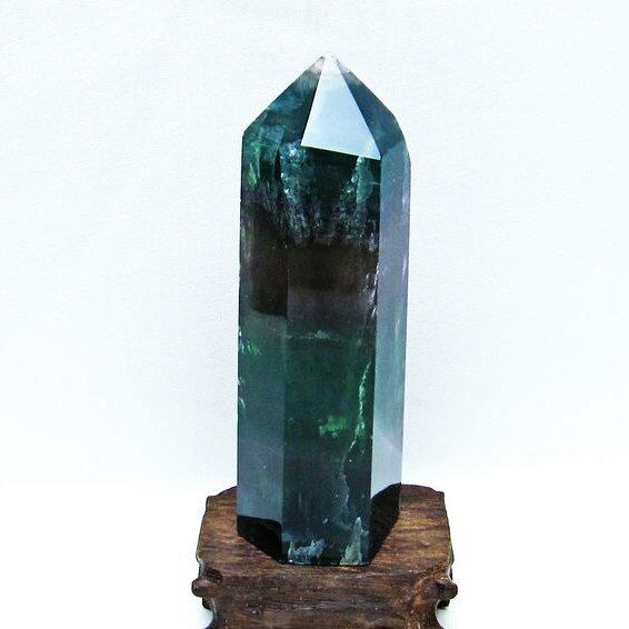 フローライト 六角柱 蛍石 ポイント 置物 原石 台座付属 一点物 152-2457