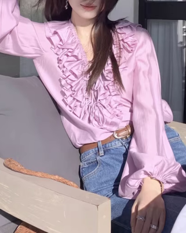 Ｖネックダブルフリルカットソー　3217