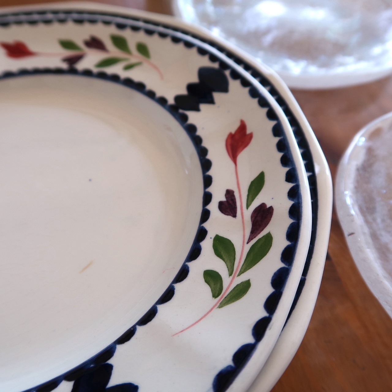 にぎやかなうつわ