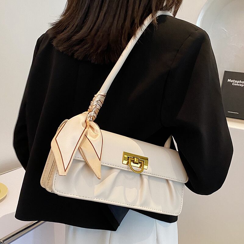 サマーショルダーバッグ 夏物 Tiancai_Wing_Bag72196401226