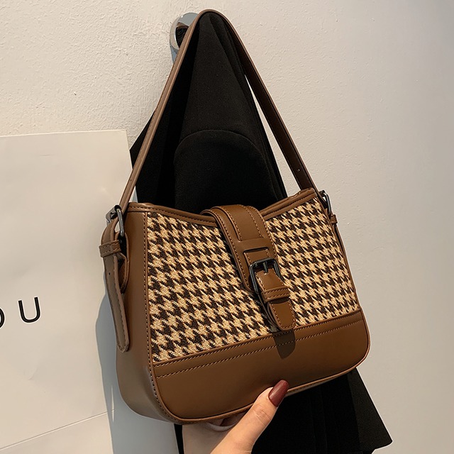 メッセンジャーバッグ Tiancai_Wing_Bag32801425896