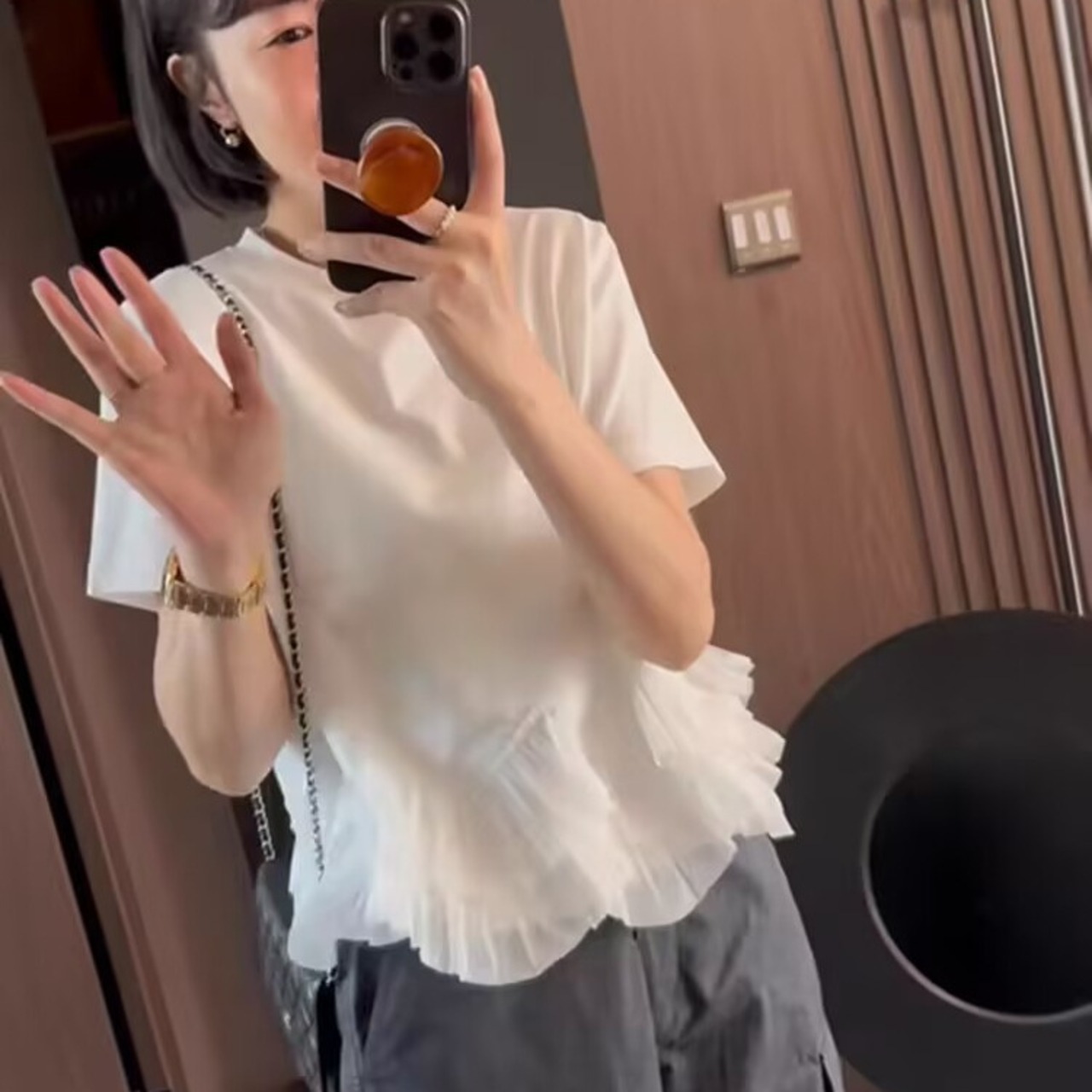 夏の新作・カジュアルスリムTシャツ