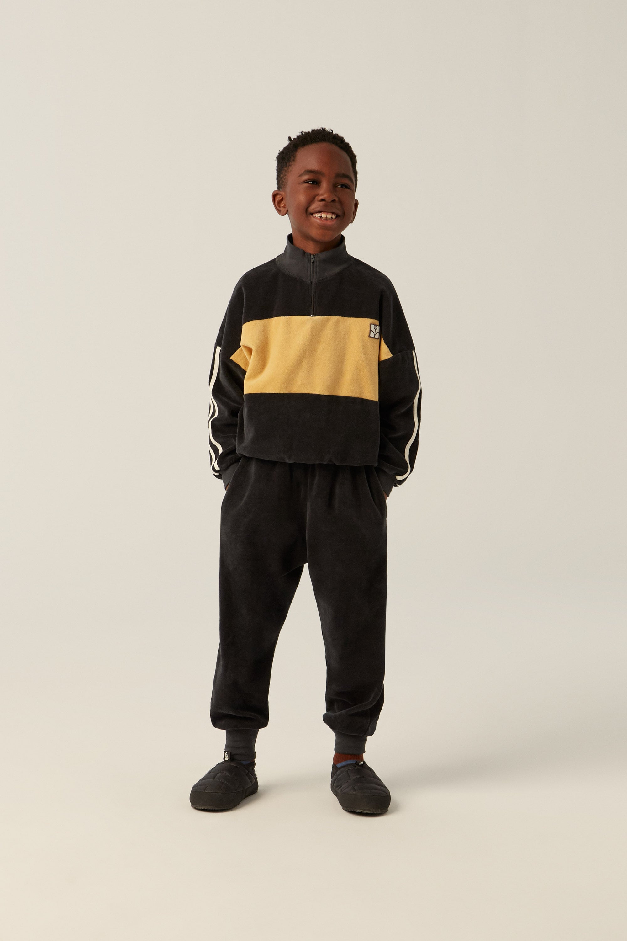 the campamento/Grey Contrast sweatshirt | HAKONIWA PRODUCTS