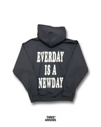 EVERDAY IS A NEWDAY HOODIE (black)
