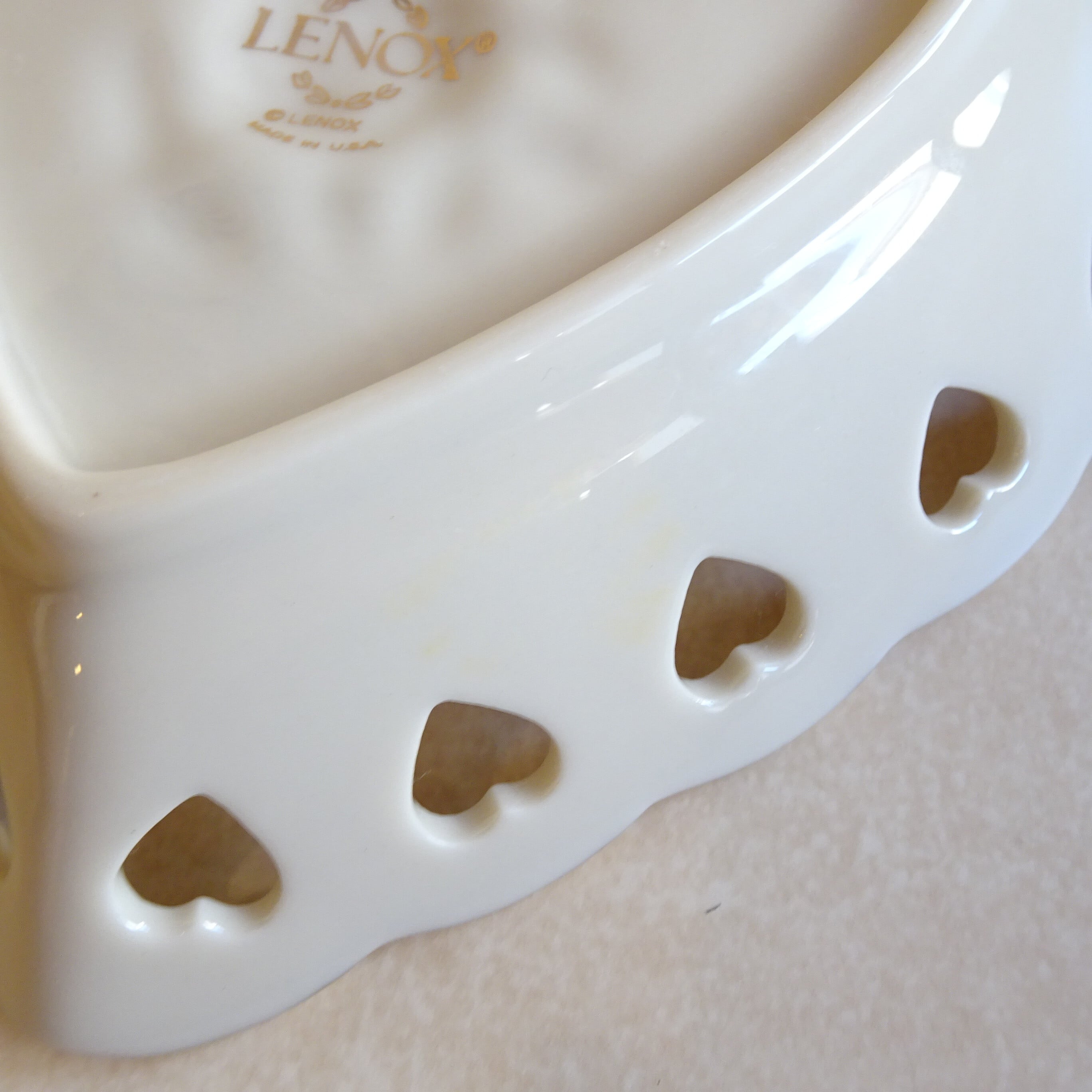 LENOX ハートの透かしトレイ | 純喫茶家具の村田商會