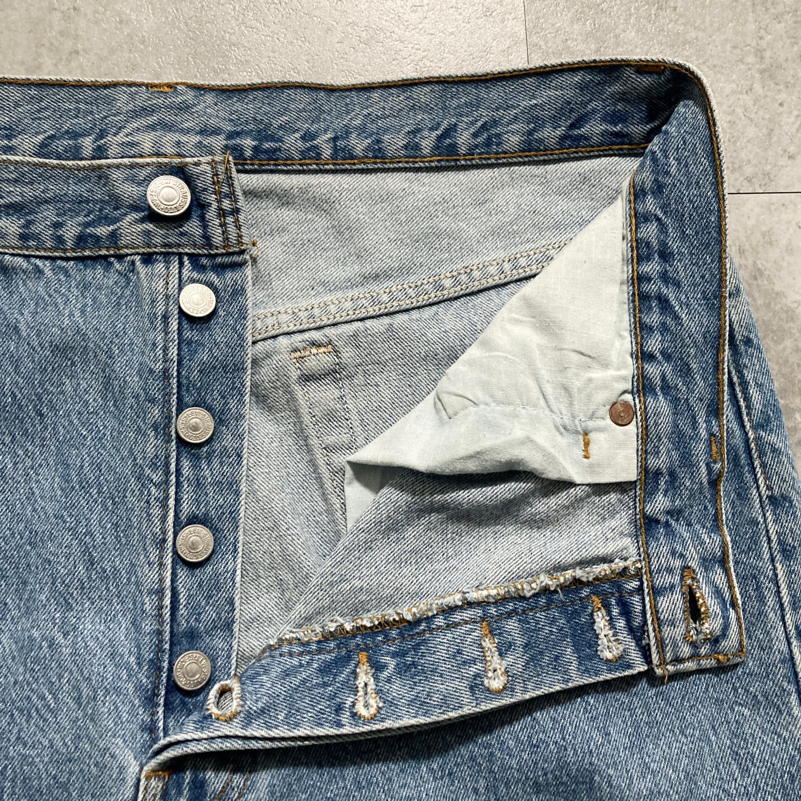 W36 L32】90's US.Levis 501 リーバイス ノックスビル工場(532) ボタン