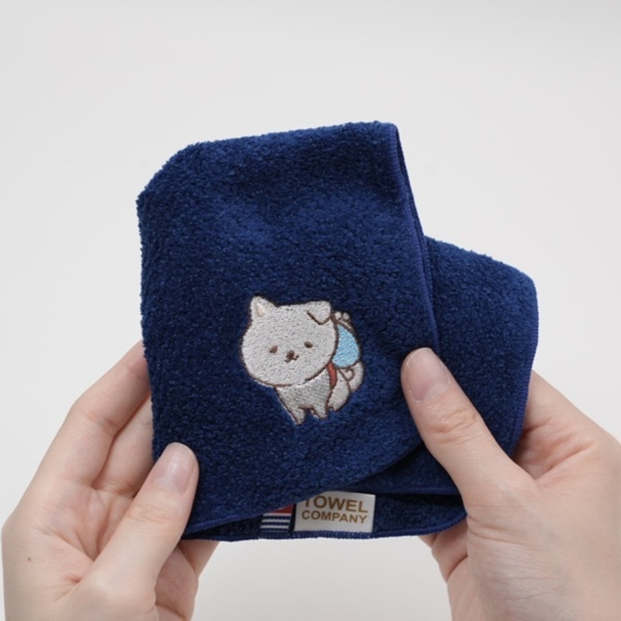 【ゆい吉オリジナル】刺繍ハンカチ　ネイビー