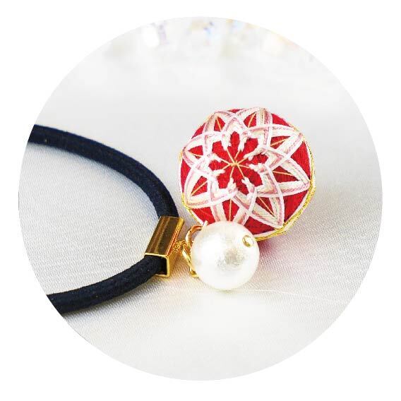 ヘアゴム】菊 2.0cm 紅白 | はれてまり｜ HAReTEMARI