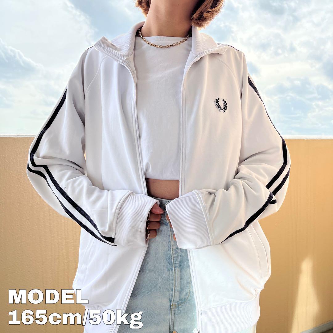 フレッドペリー ロゴ刺繍 ストライプ ジップジャケット M ホワイト系  