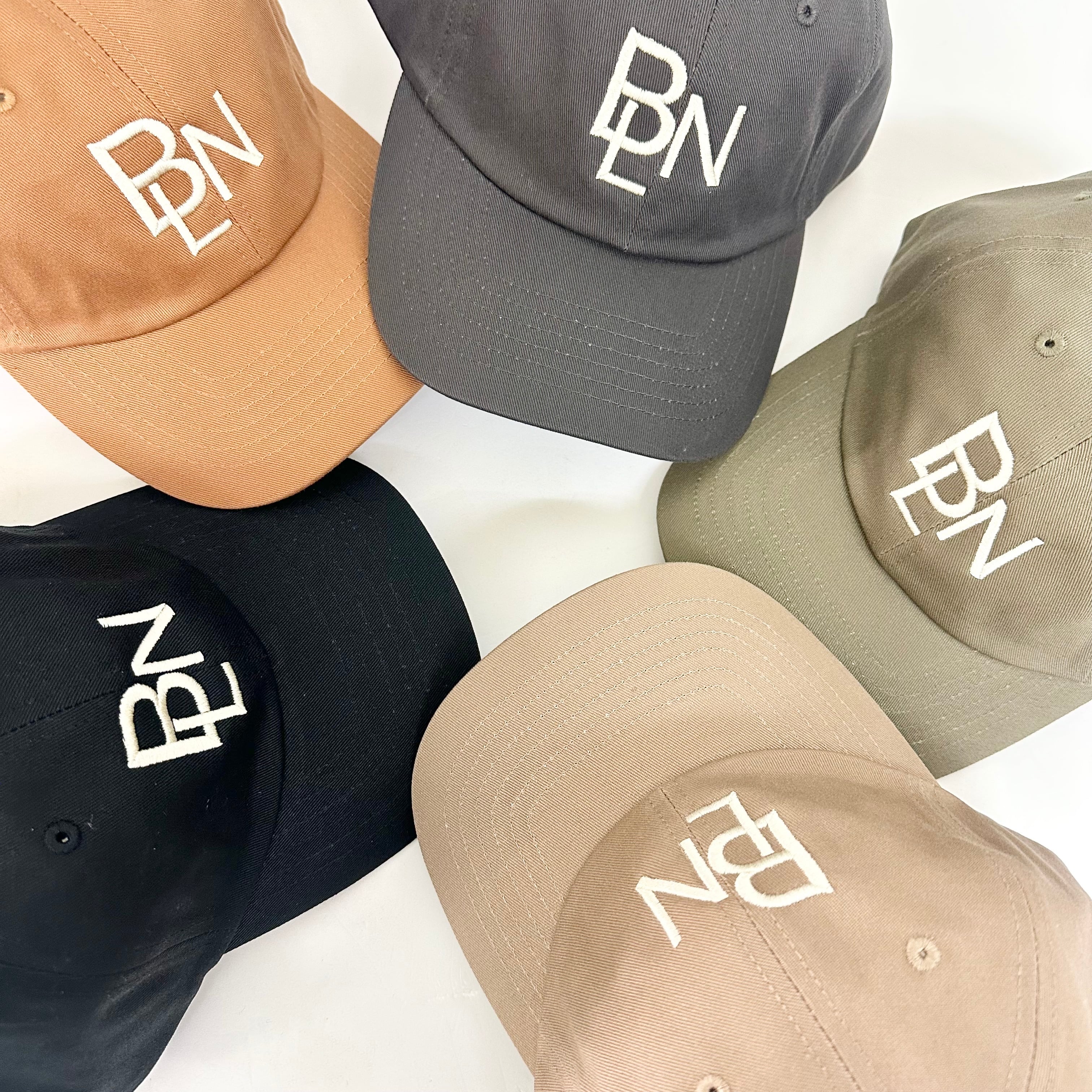 STRIPE BALLOON】コットン ツイル ロー CAP『BLN エンブレム』キナリ