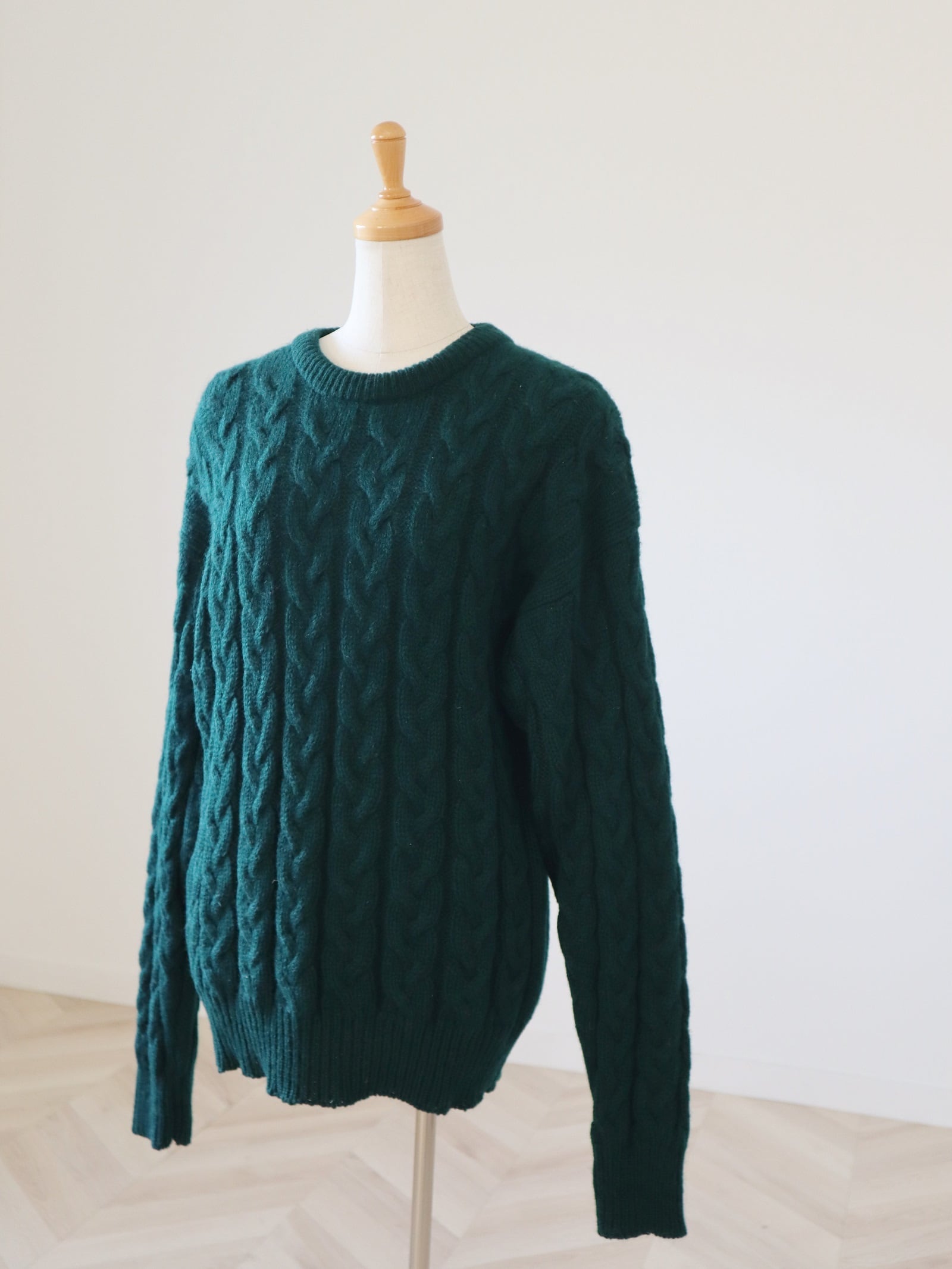 ●80-90s Eddie Bauer shetland wool cable sweater