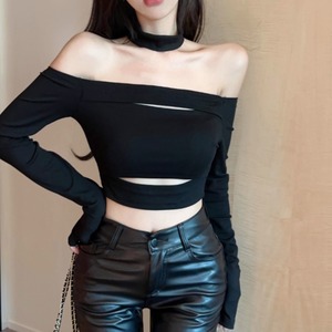 チョーカーネックカットアウトトップス ・13080 チョーカーネックカットアウトトップス ・13080