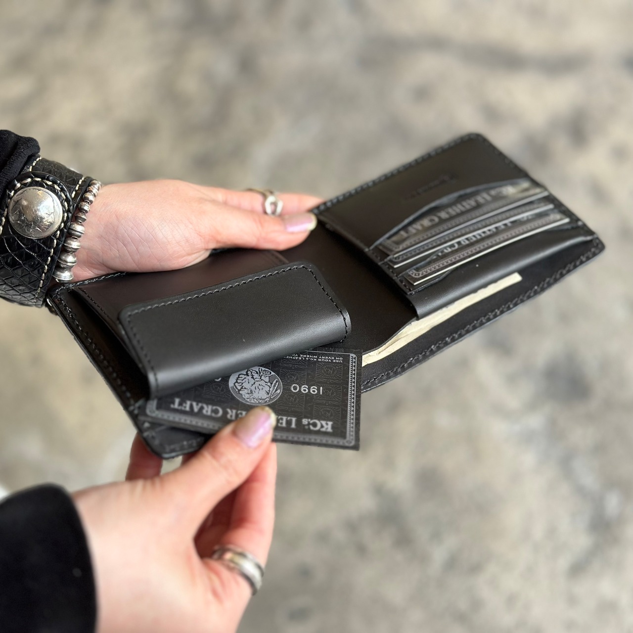 【限定商品】ビルフォールド サンタフェ マットパイソン(藍染)