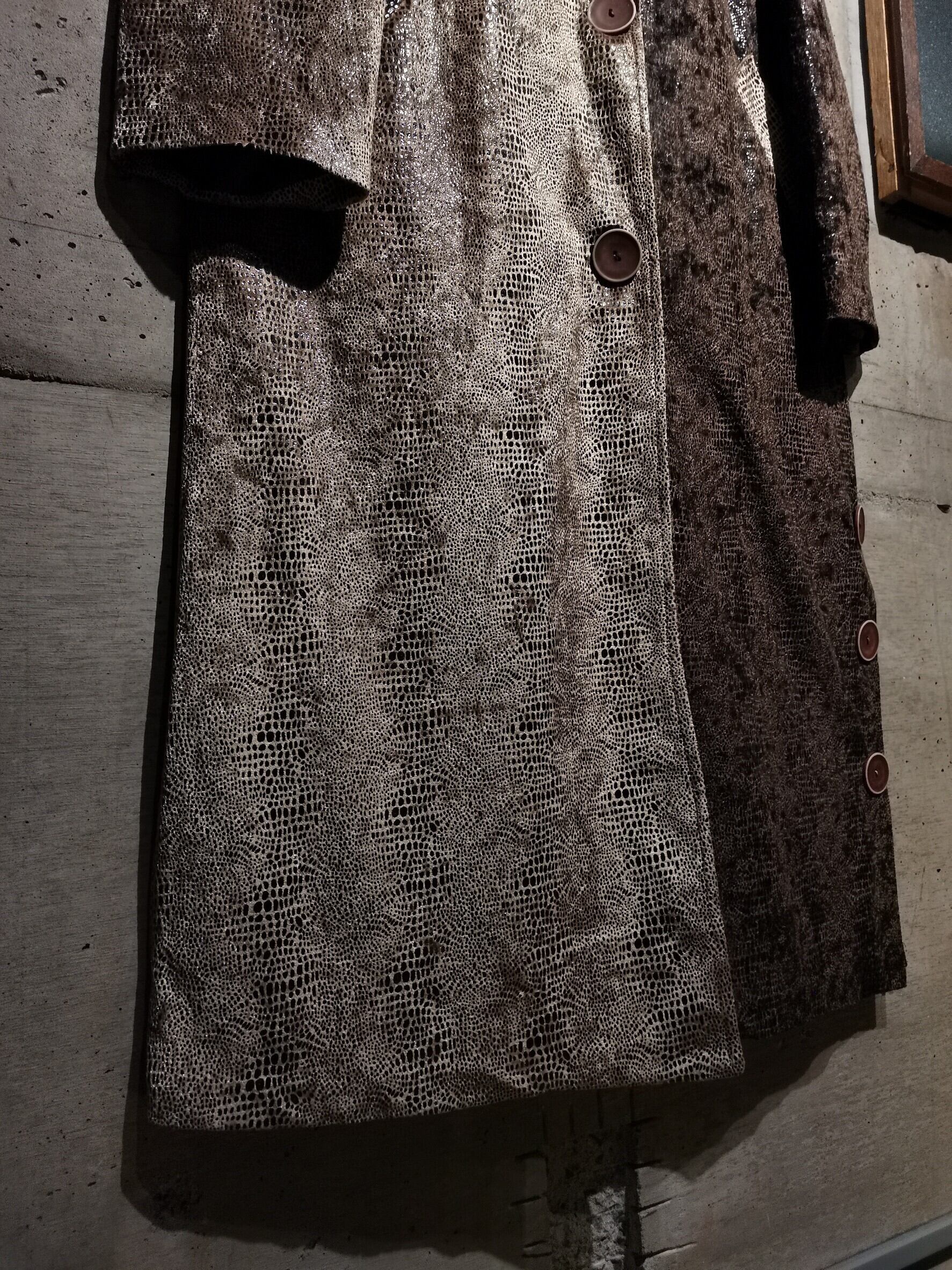 【Caka】Special Python Pattern Vintage Loose Velour Hooded Coat | Caka(カカ ...