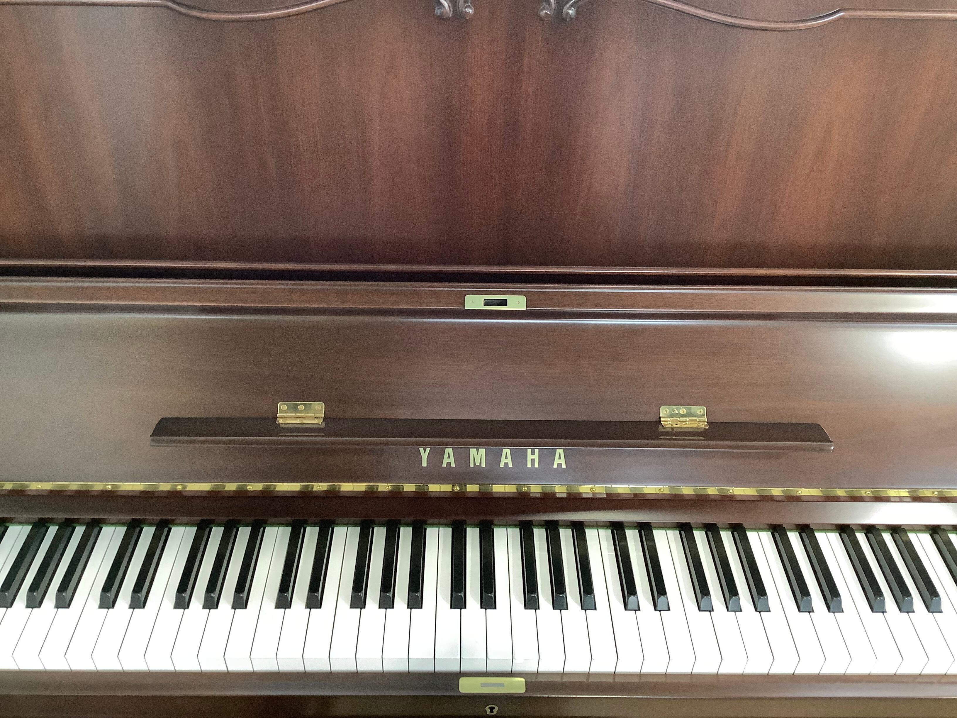 ☆60459【アップライトピアノ】YAMAHA WX106W 送料・調律代込み 