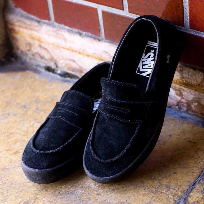 VANS skate loafer BLACK/BLACK バンズ スニーカー ローファー