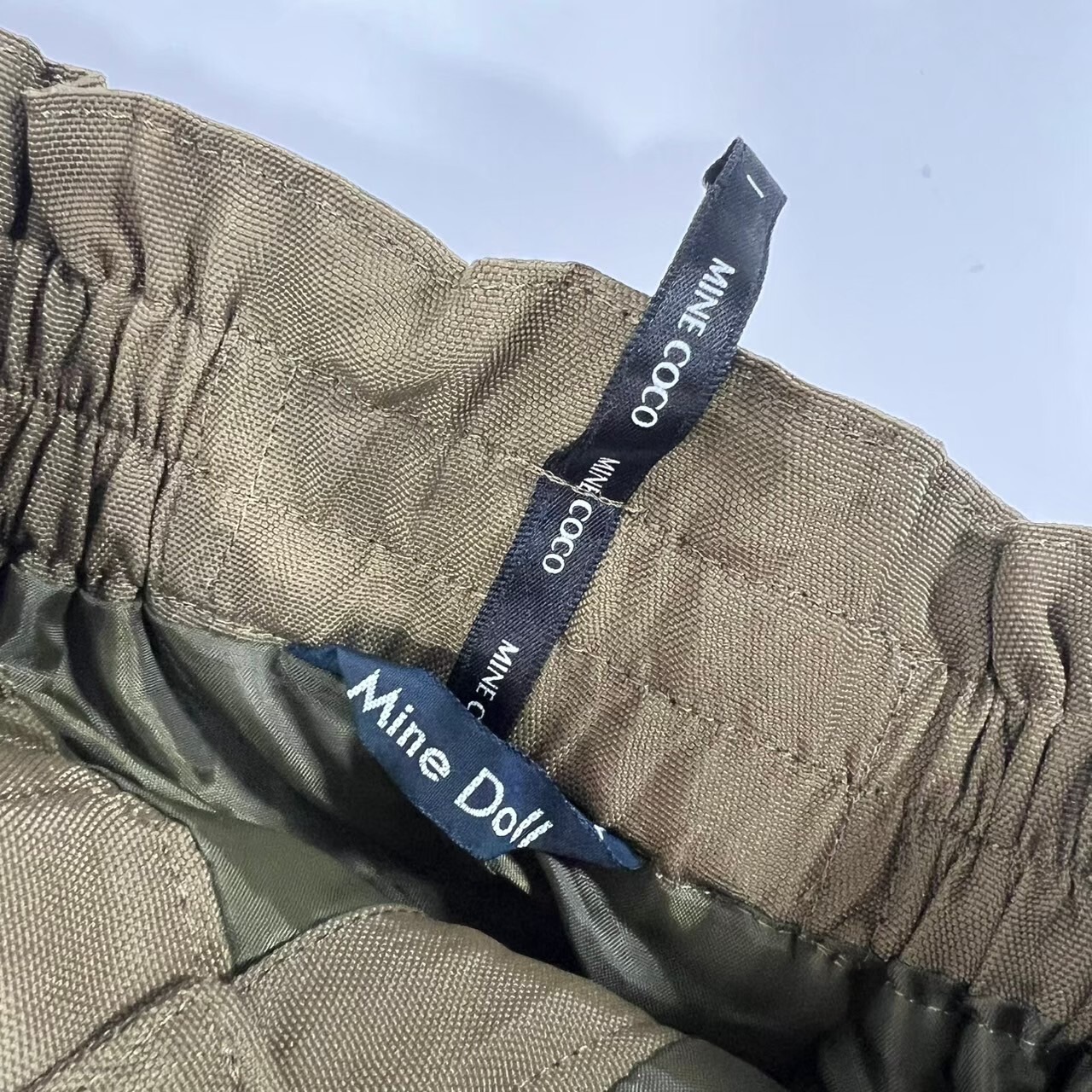 mire doll テーパードパンツ