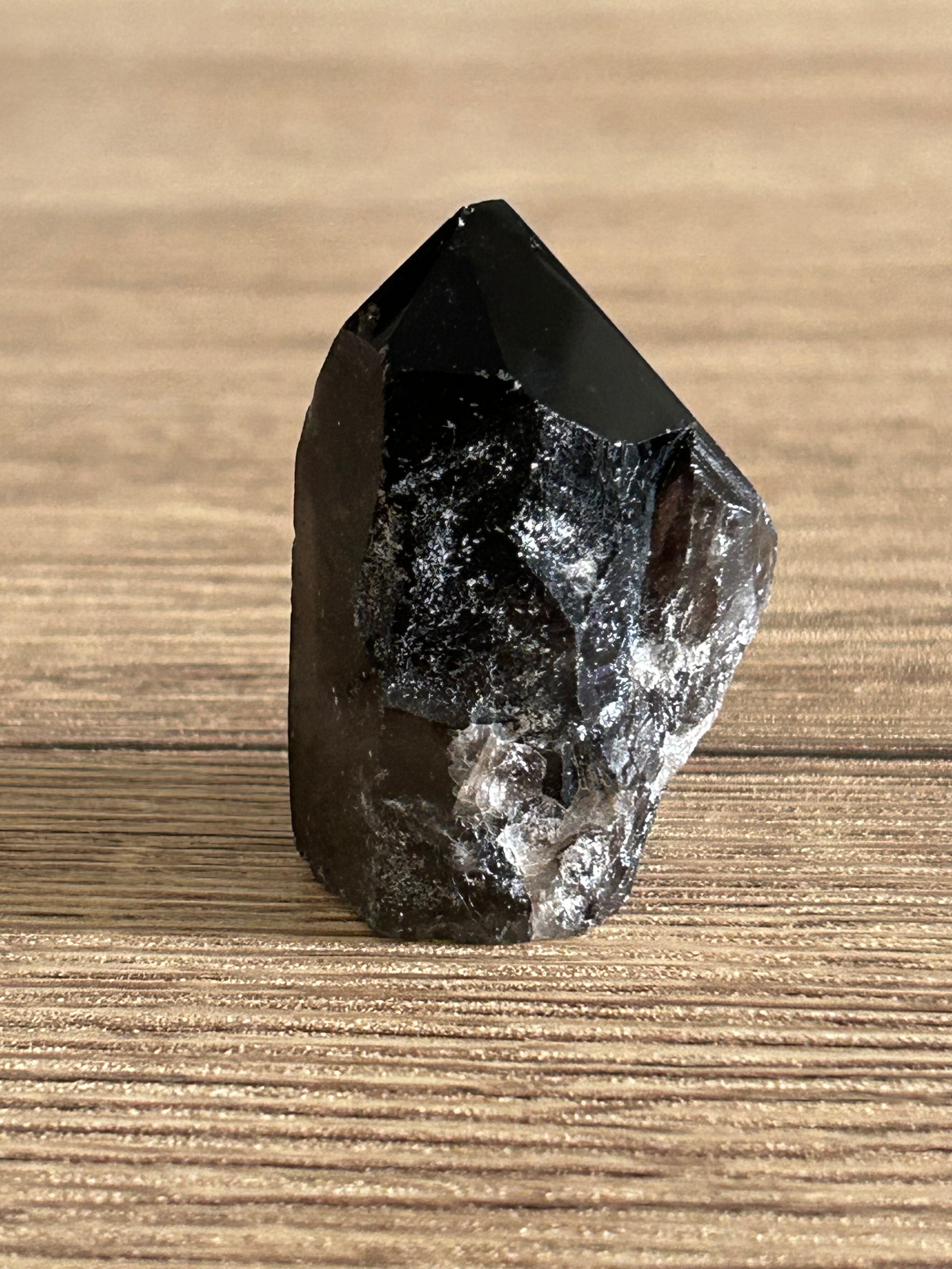 モリオン水晶ポイント 約92g | 天然石•パワーストーンのクリスタルドリーム