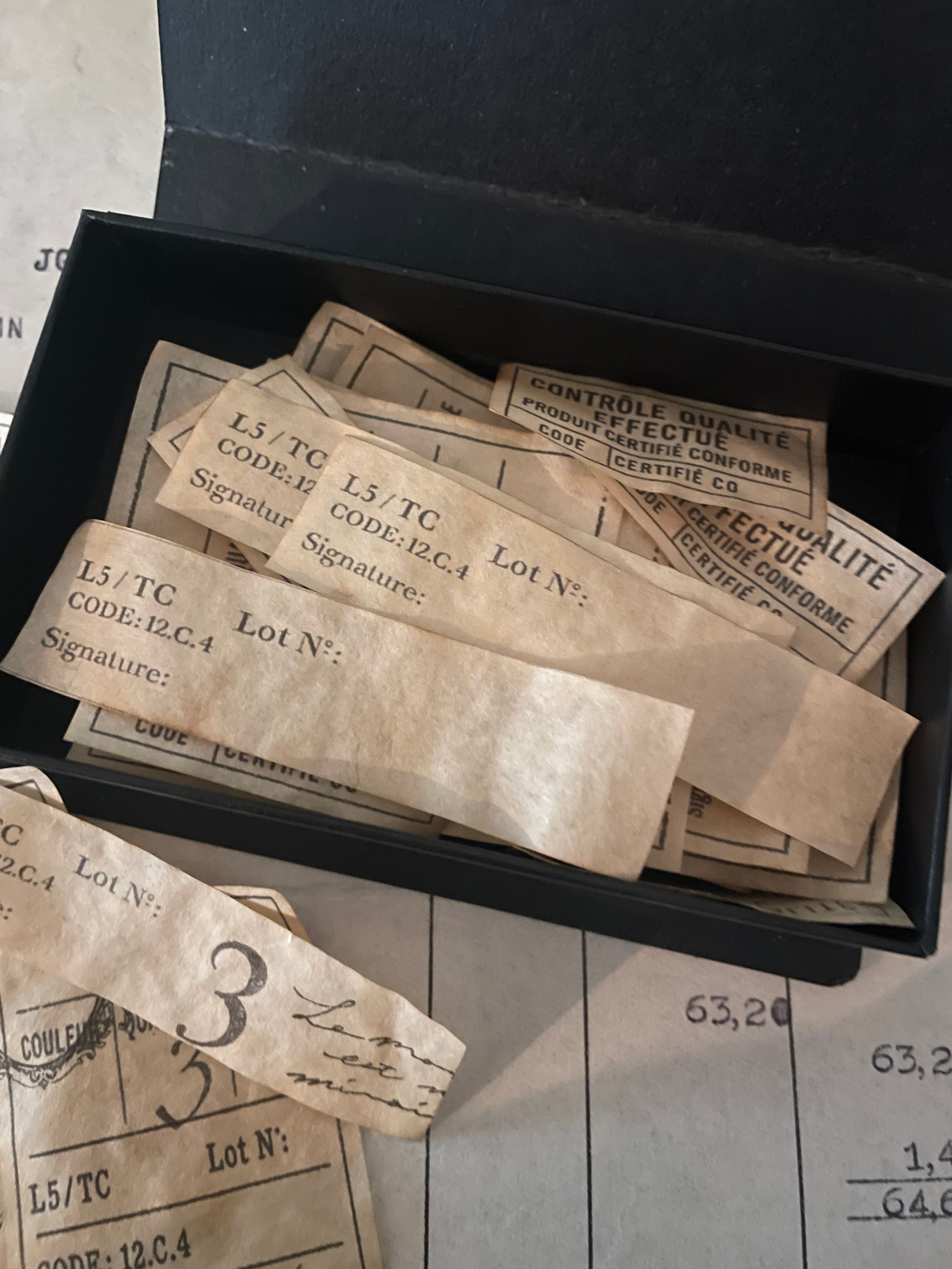 コーヒー染めラベル | Lamp×Paperi Brocante