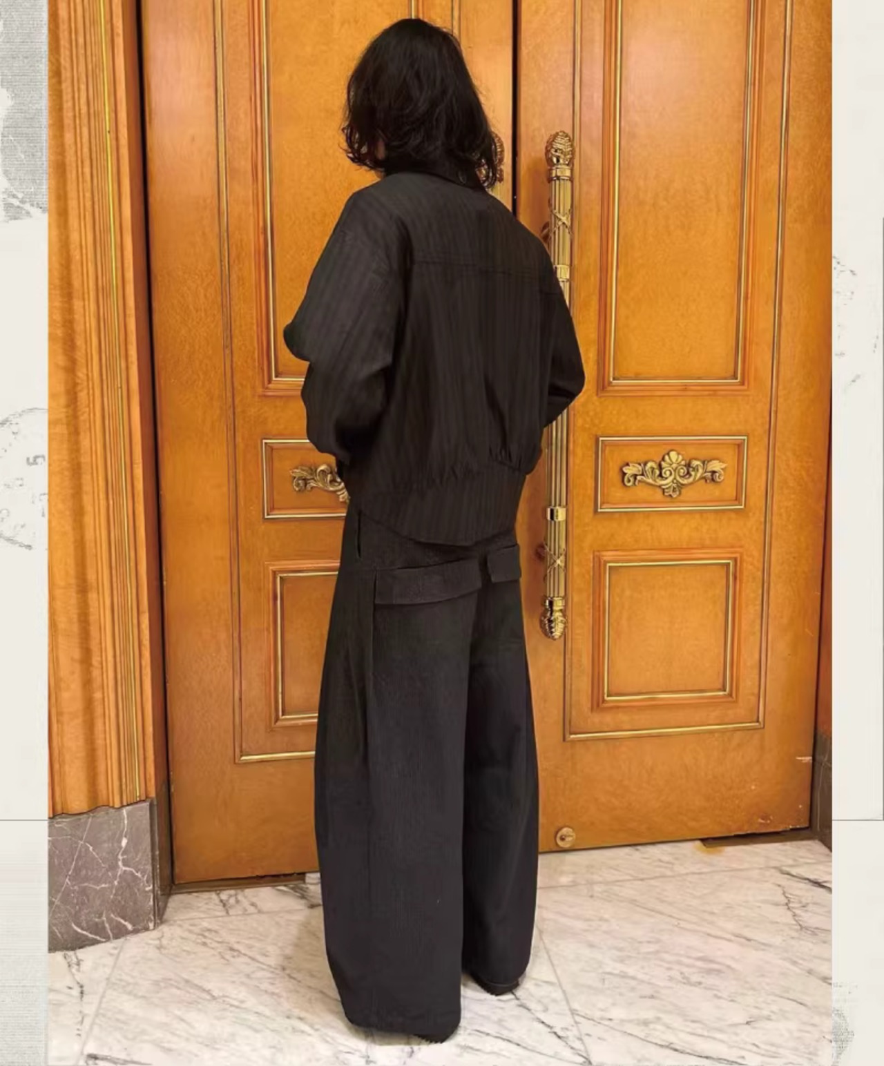 Conchoboe Pleated Sail Wide Trousers