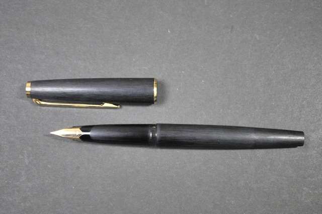 '70s　モンブラン ２２０　MONTBLANC 220　（細字）　14K　　　　　01648