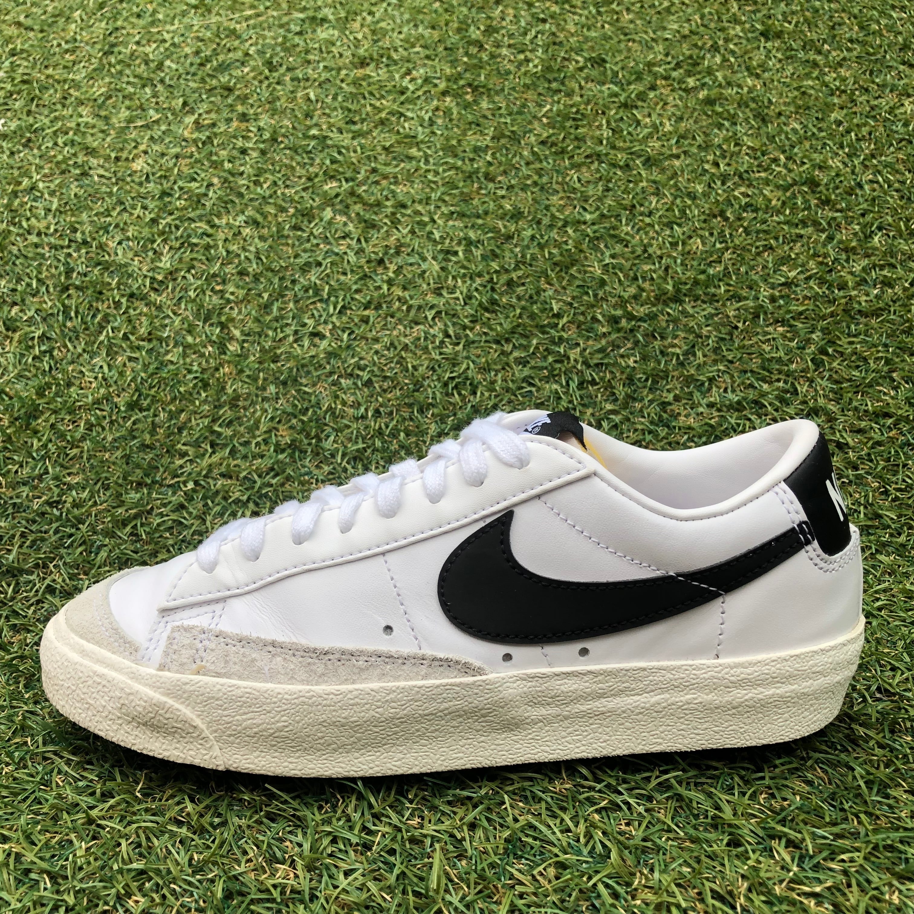 NIKE BLAZER LOW '77 ナイキ ブレザーロー '77 HT288