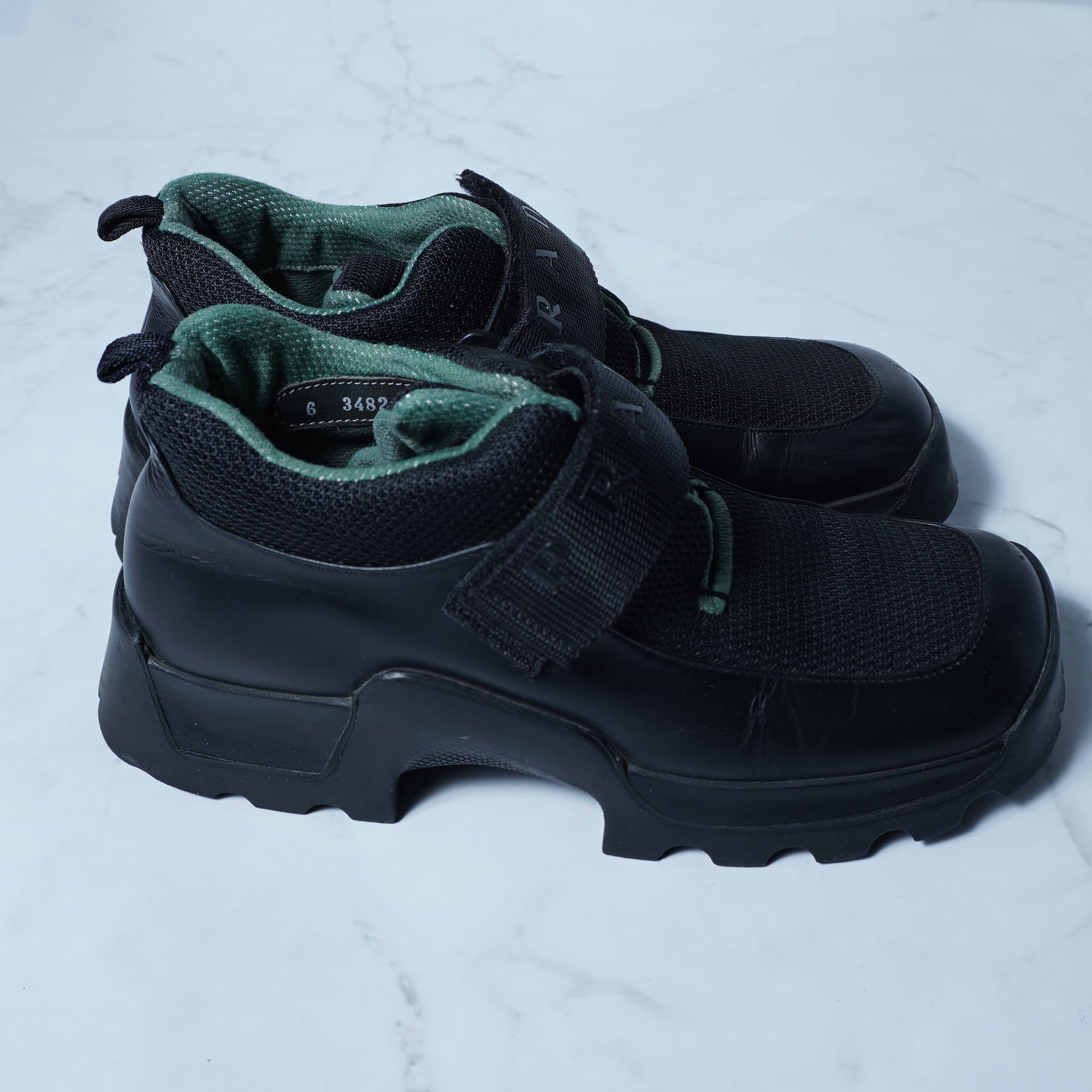 PRADA】プラダ 