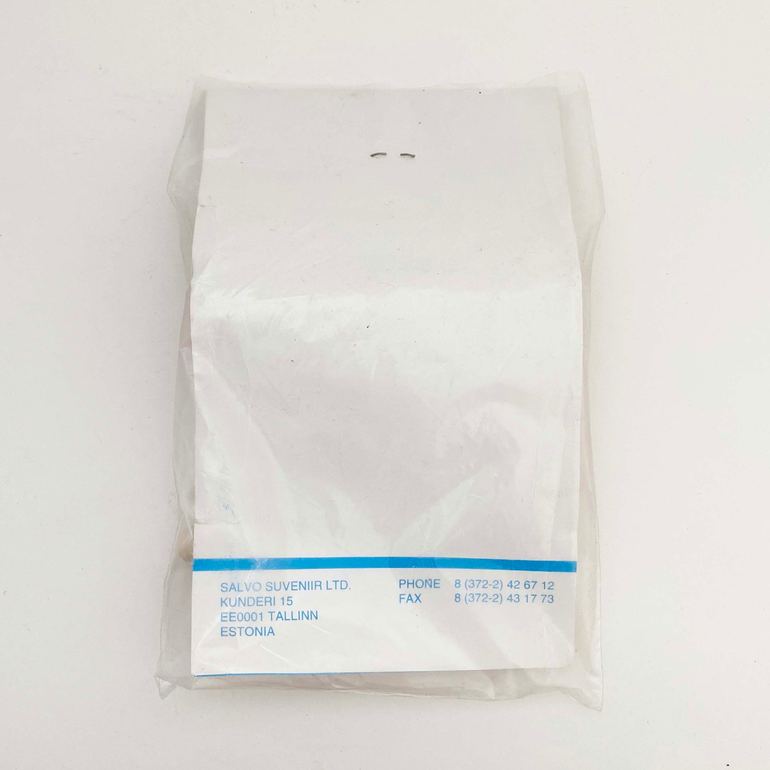 エストニアSALVO人形　ヴィンテージ民族衣装の貴婦人（パッケージ付）赤黒