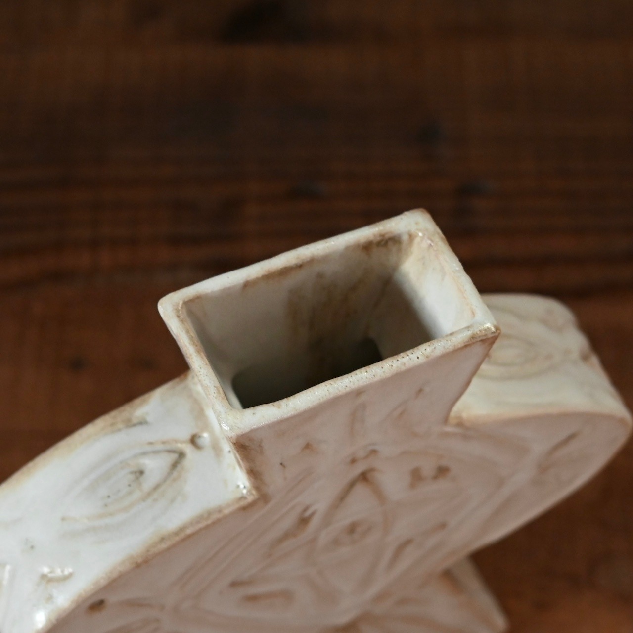 OluNoA / フラワーベース〈 花瓶・花器・一輪挿し・陶器・インテリア・置物 〉