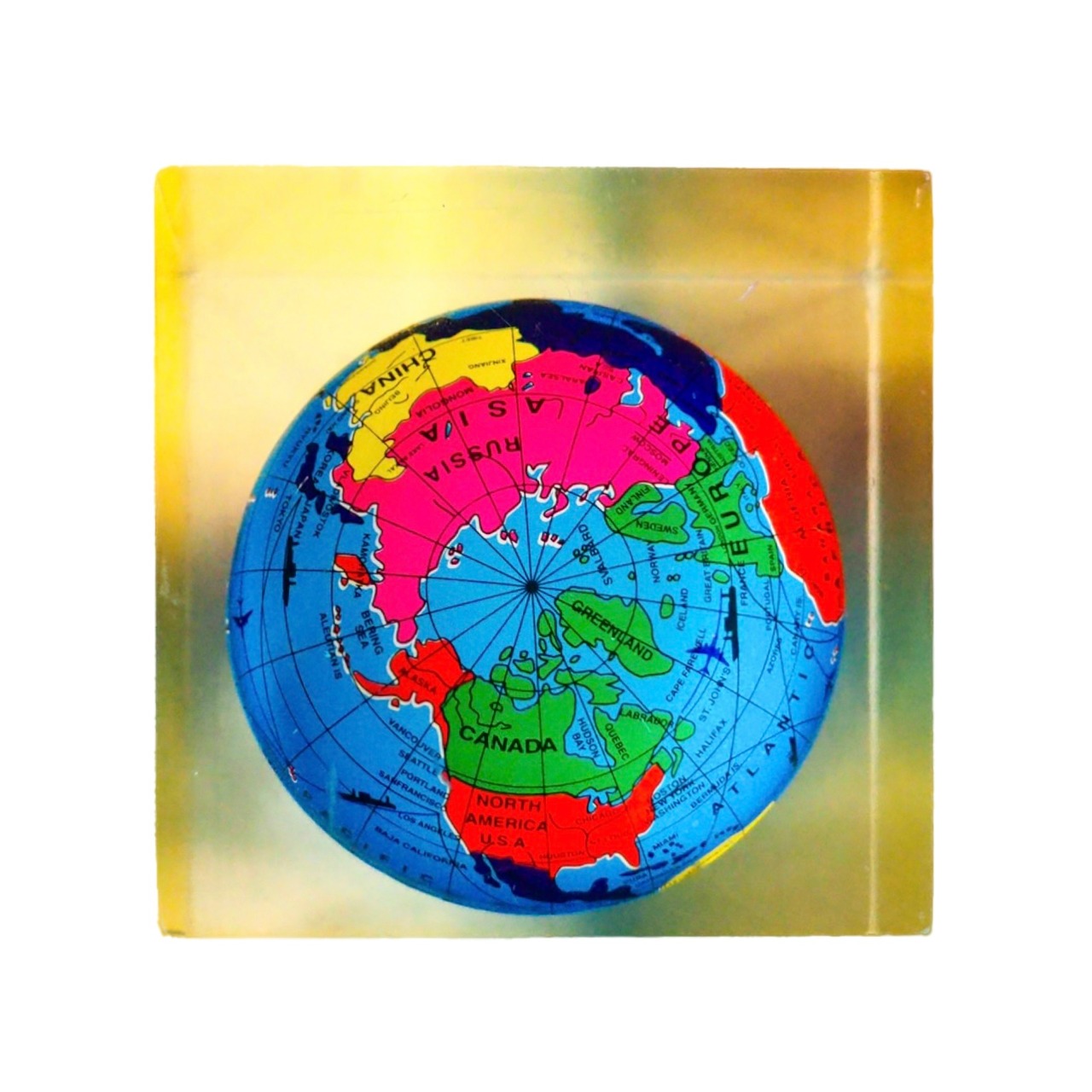 Earth glass paperweight "Hawaii"