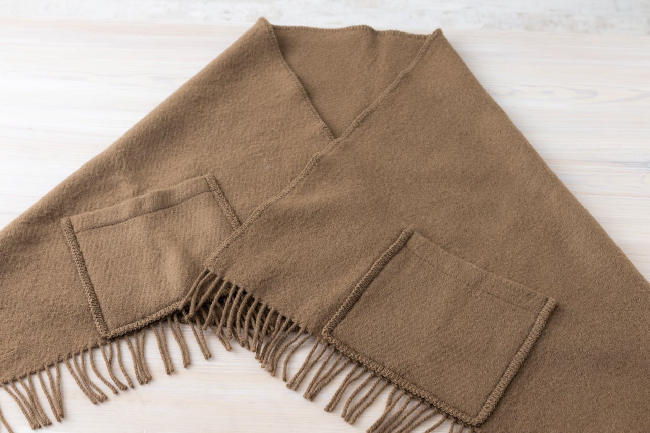 ラプアン カンクリ ポケットショール（5色） | 中村江里子セレクション