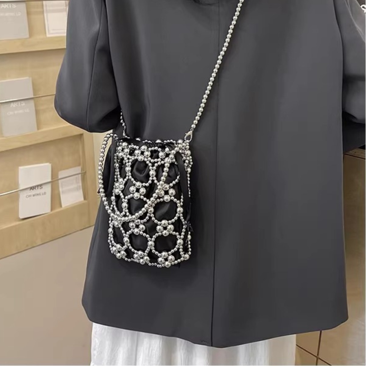 Elegant Metal Bead Mini Square Bag (ME302)