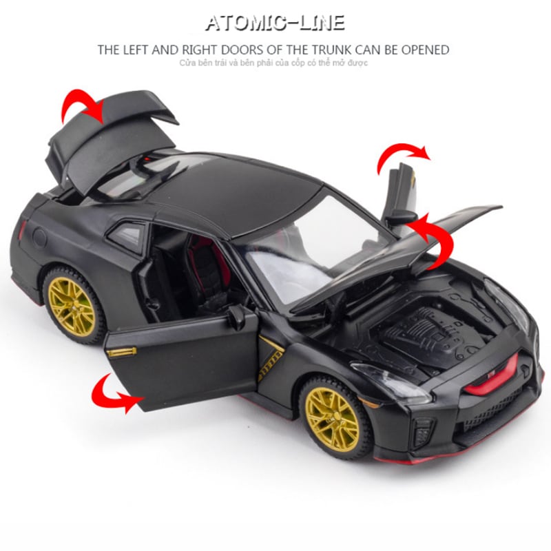 ミニカー 廃車 ジオラマ 日産 gtr GTR R35 NISSAN 日産 GTR R35 CSR2 1/32 ミニカー 全4色 ライト点灯