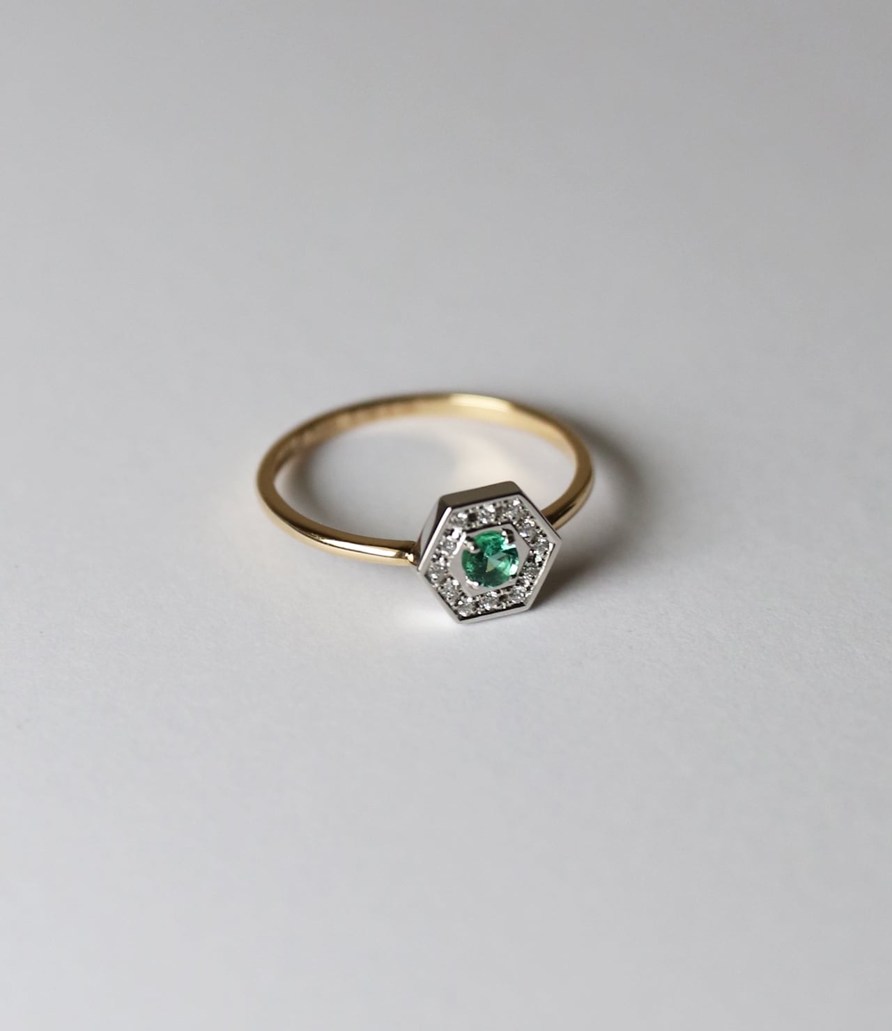 受注販売】Emerald Diamond Ring K18YG＆PT950 / AL-027 | ALLIS