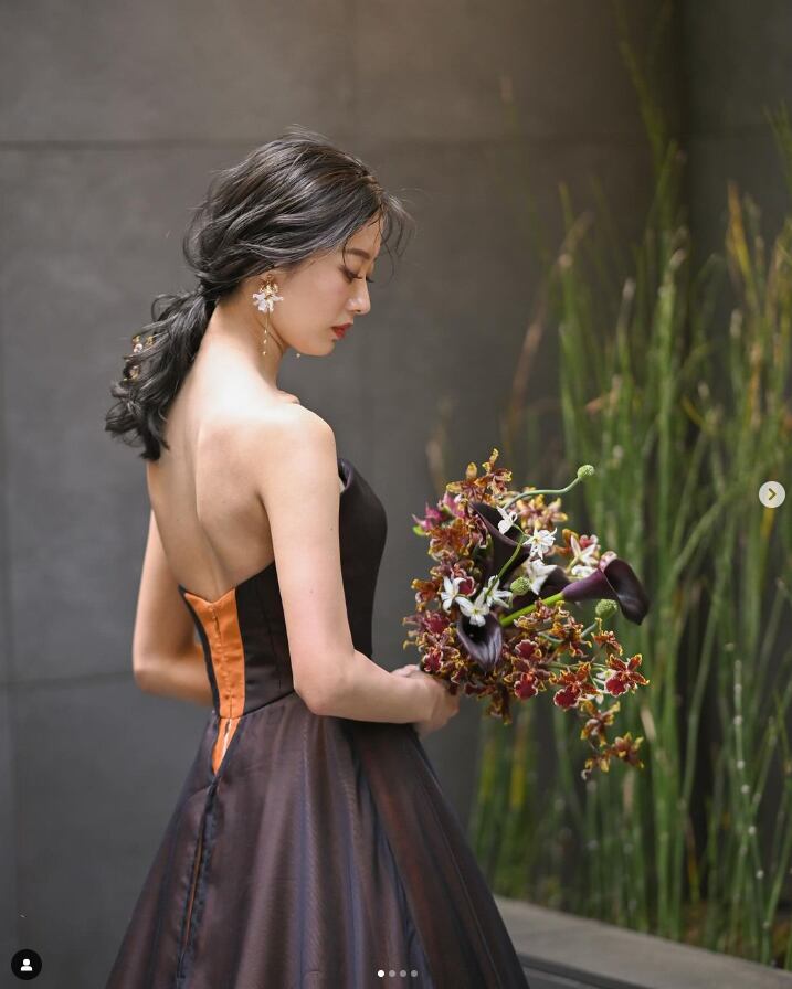 カラードレス ブラック オレンジ ベアトップ ファスナー シアーな美  