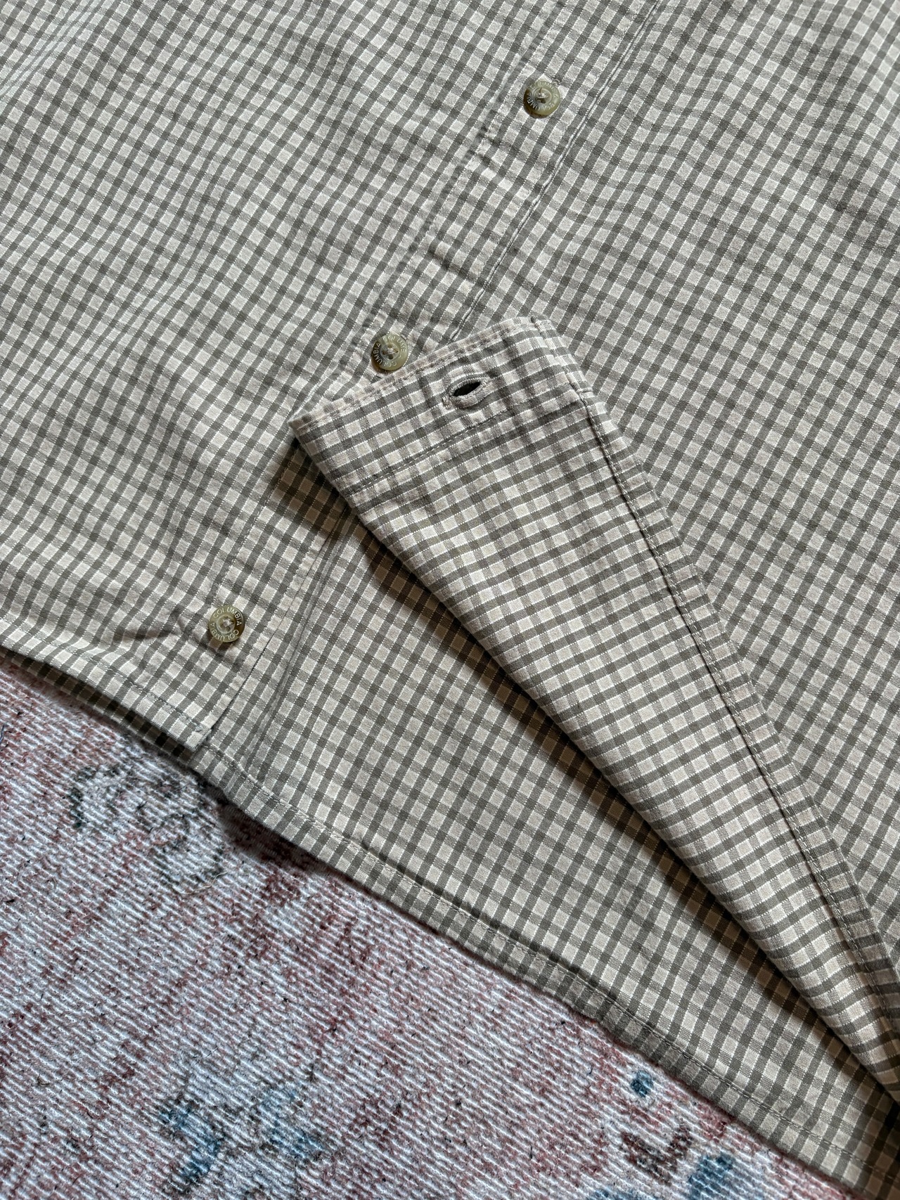 Columbia / check shirts