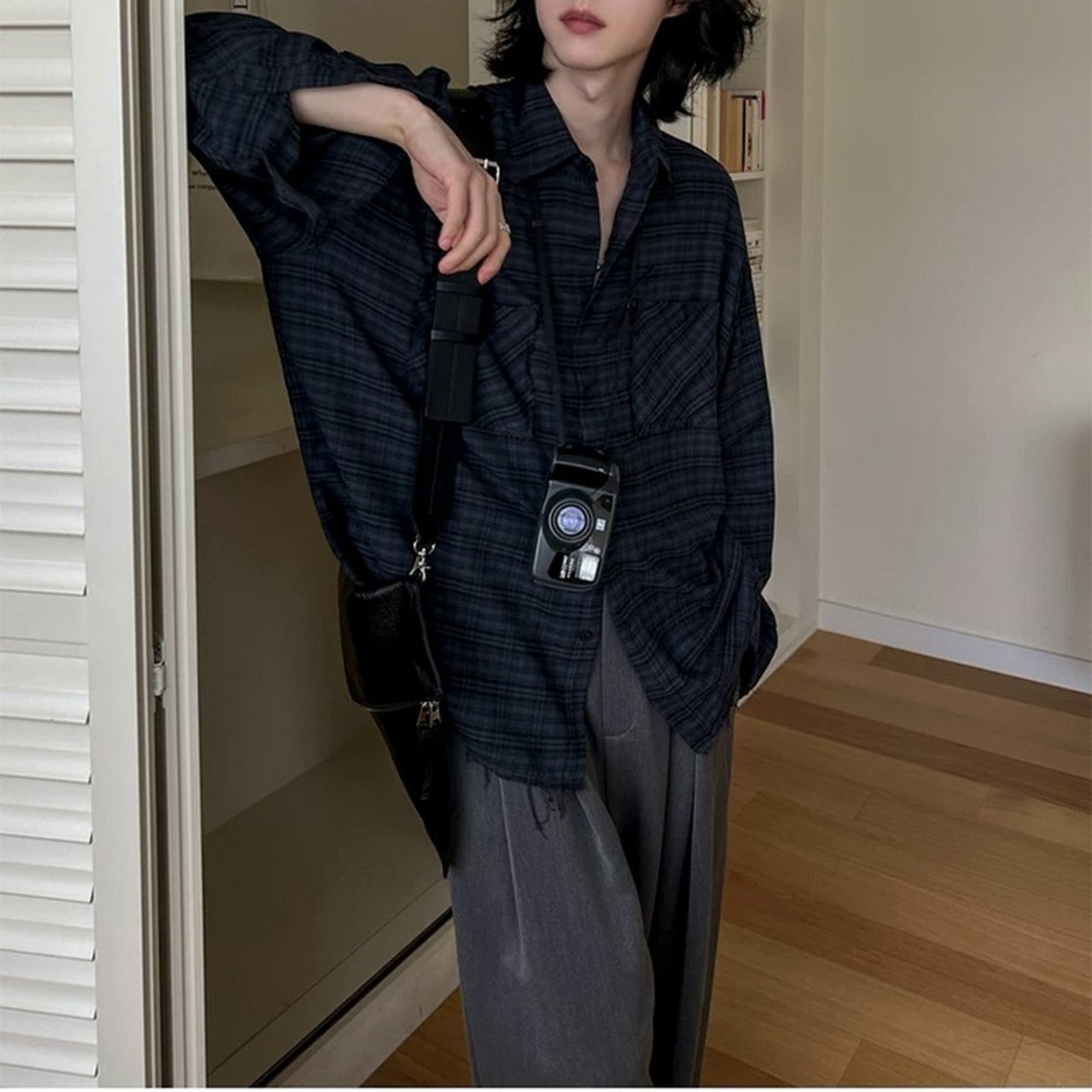 レトロダークチェック柄シャツ　1267