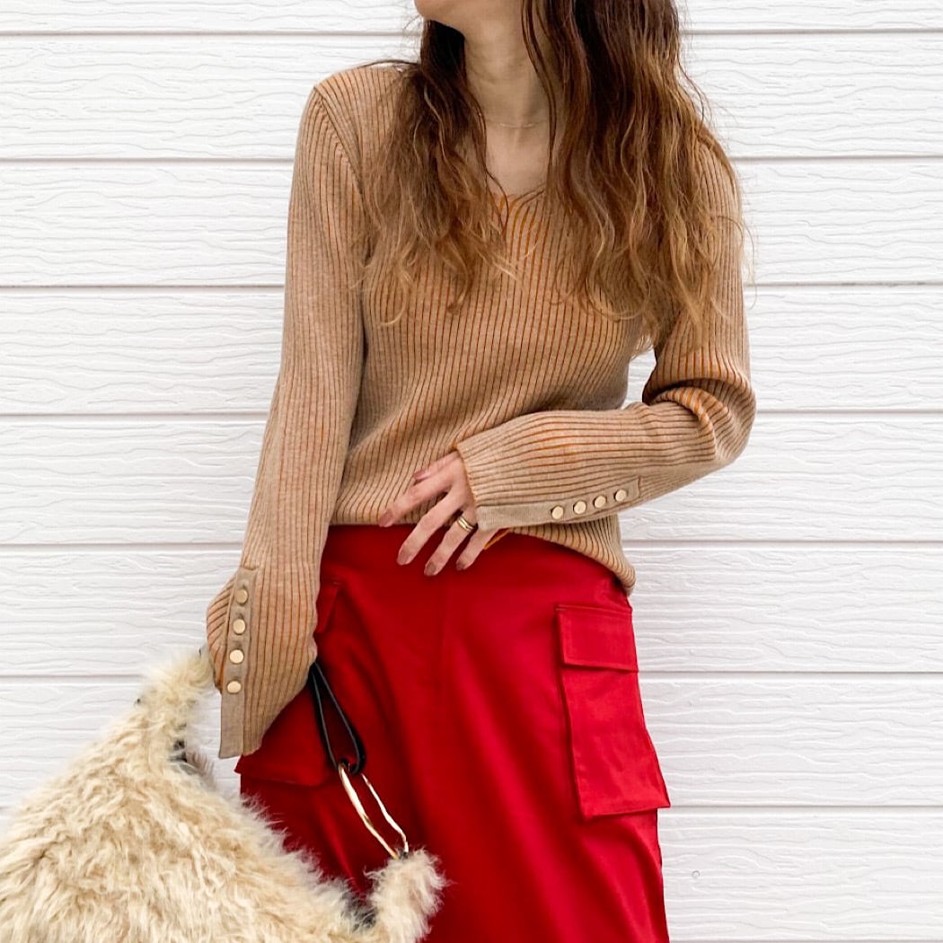 リブリブVネックニット